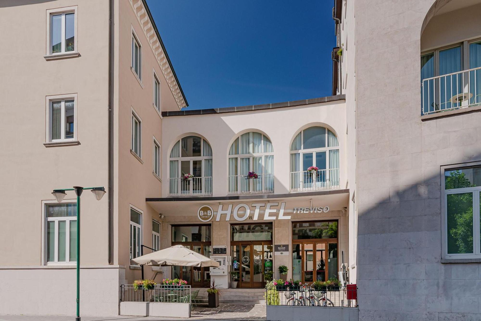B&B Hotel Treviso Esterno foto